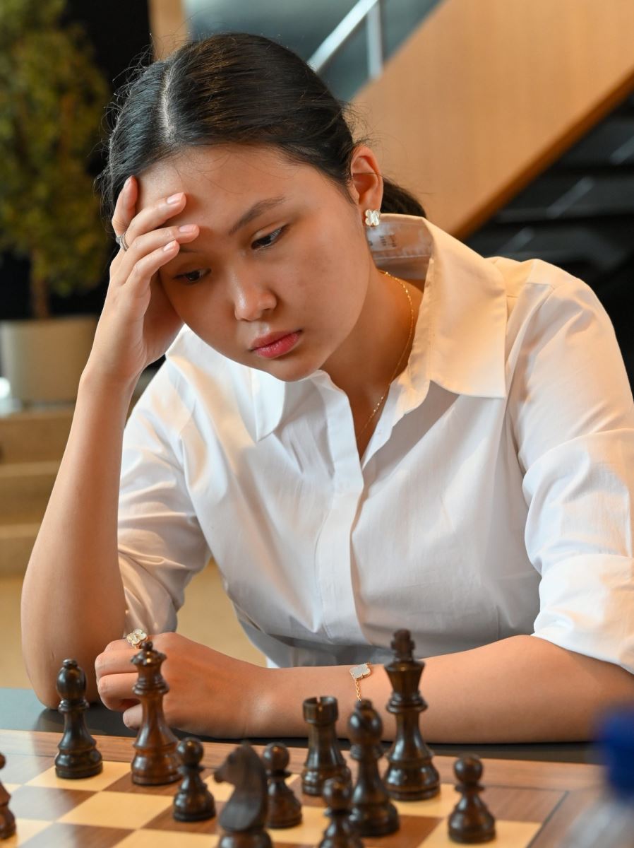 Bibisara Assaubayeva